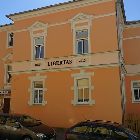 Penzion Libertas Маріанські Лазні Екстер'єр фото